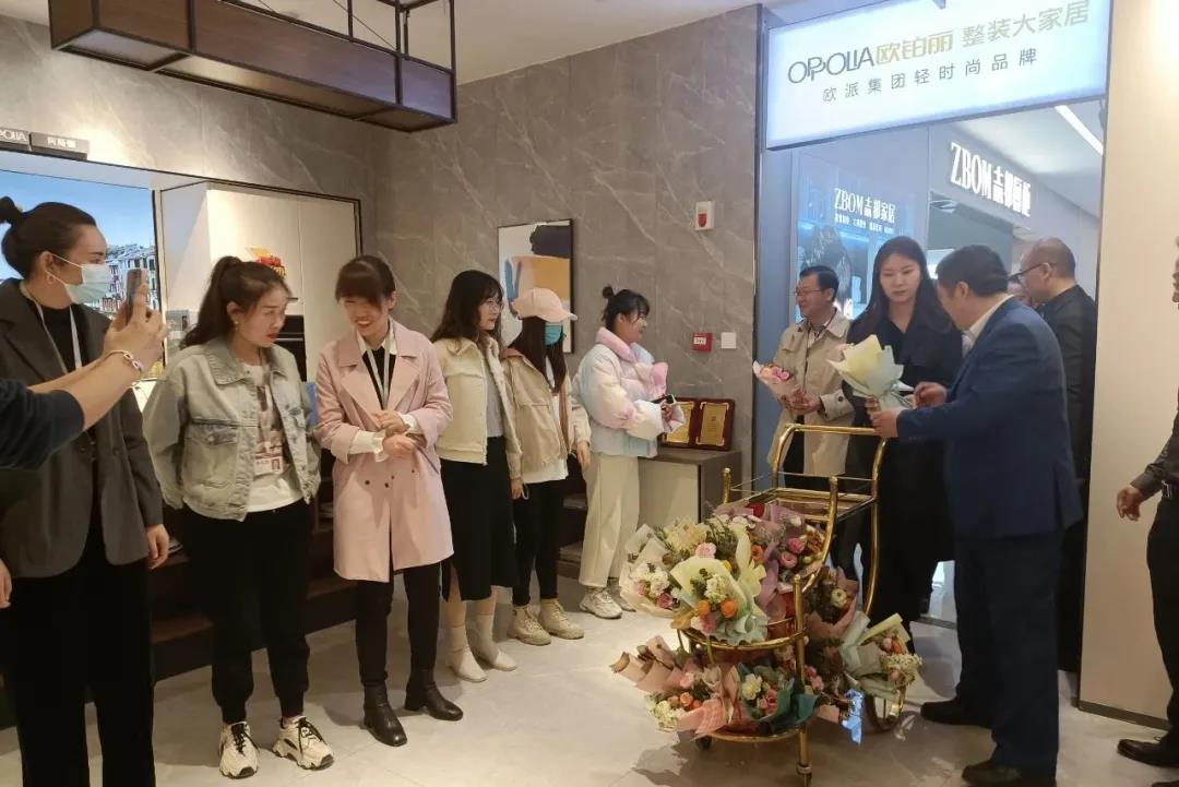 昌禾裝飾丨特別的愛給特別的你，對你的“愛”從未缺席~