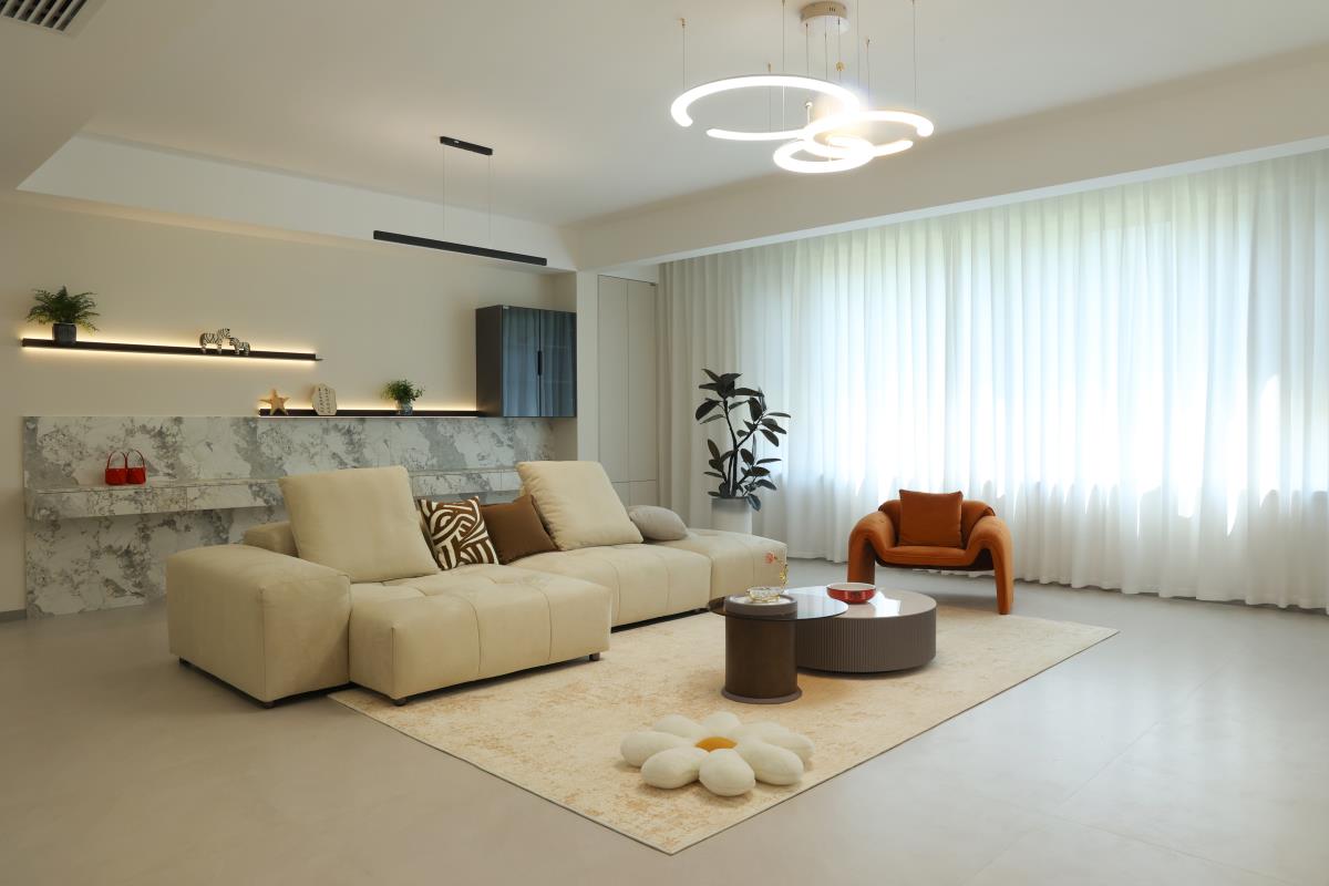 實(shí)景 | 這屆年輕人究竟有多會(huì)??？131㎡現(xiàn)代風(fēng)婚房，審美+功能雙雙在線(xiàn)！